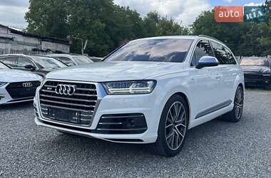Внедорожник / Кроссовер Audi SQ7 2017 в 