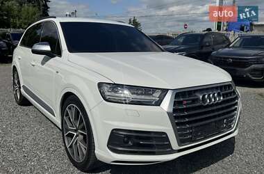 Внедорожник / Кроссовер Audi SQ7 2017 в 