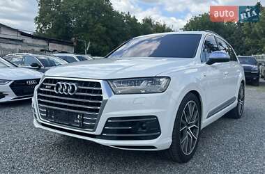 Внедорожник / Кроссовер Audi SQ7 2017 в 