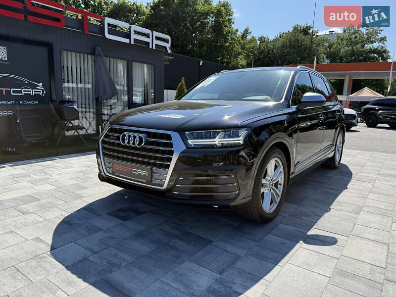 Внедорожник / Кроссовер Audi SQ7 2019 в Виннице