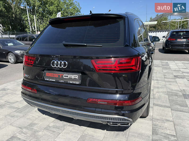 Внедорожник / Кроссовер Audi SQ7 2019 в Виннице