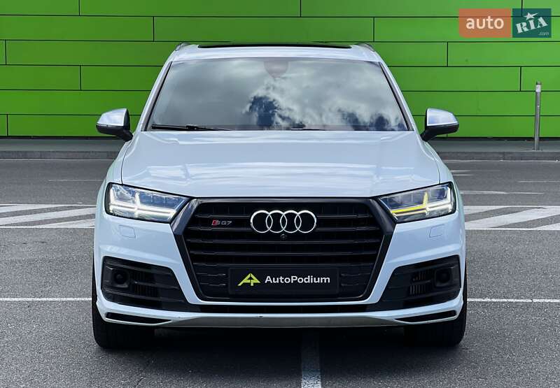 Внедорожник / Кроссовер Audi SQ7 2017 в Киеве