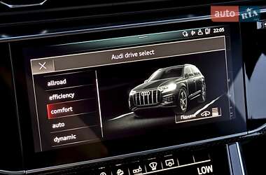 Позашляховик / Кросовер Audi SQ7 2020 в 