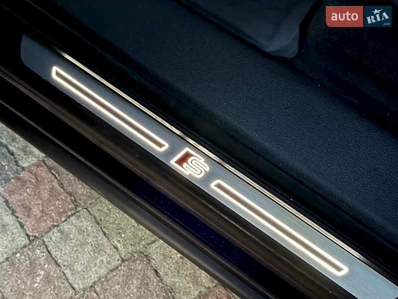 Внедорожник / Кроссовер Audi SQ7 2020 в Луцке