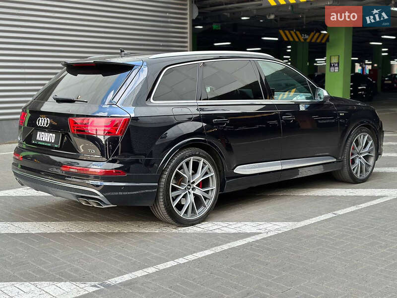 Позашляховик / Кросовер Audi SQ7 2018 в Києві