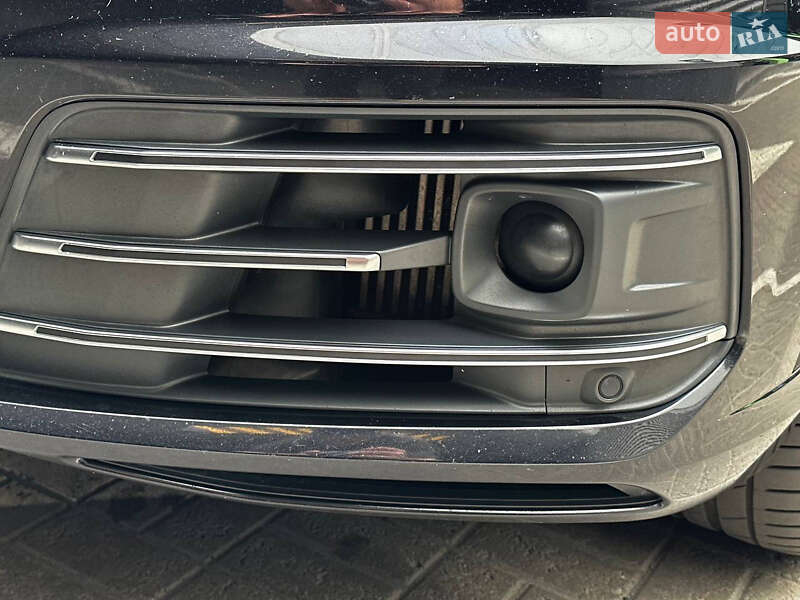 Позашляховик / Кросовер Audi SQ7 2018 в Києві