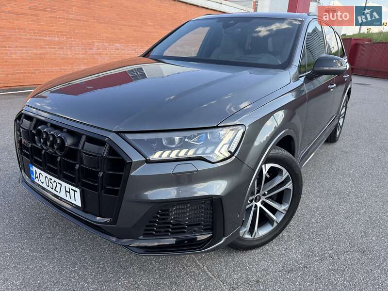 Внедорожник / Кроссовер Audi SQ7 2023 в Киеве