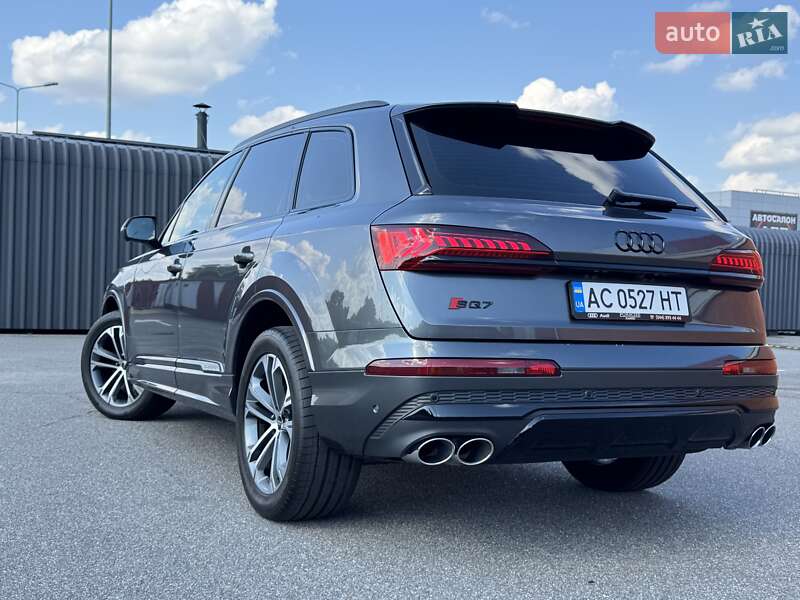 Внедорожник / Кроссовер Audi SQ7 2023 в Киеве