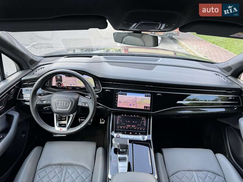 Внедорожник / Кроссовер Audi SQ7 2023 в Киеве