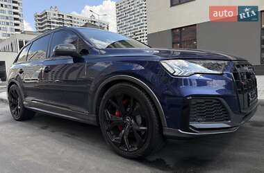 Позашляховик / Кросовер Audi SQ7 2021 в Києві