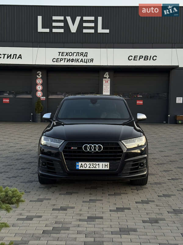 Внедорожник / Кроссовер Audi SQ7 2017 в Хусте