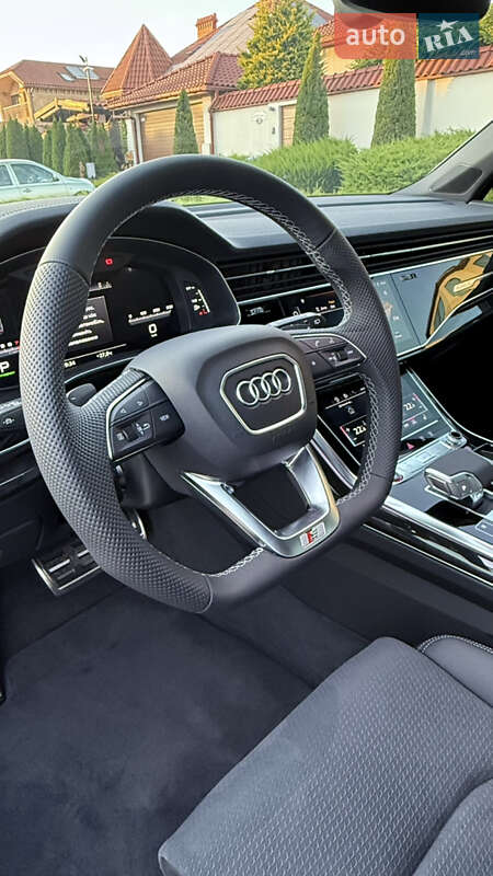 Внедорожник / Кроссовер Audi SQ7 2024 в Львове