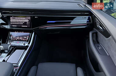 Внедорожник / Кроссовер Audi SQ7 2024 в 