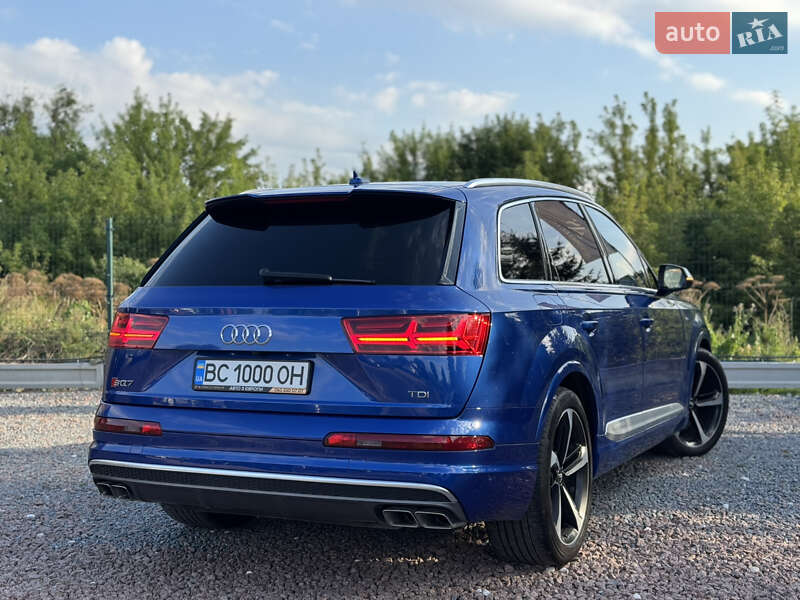 Внедорожник / Кроссовер Audi SQ7 2017 в Львове