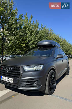 Внедорожник / Кроссовер Audi SQ7 2016 в 