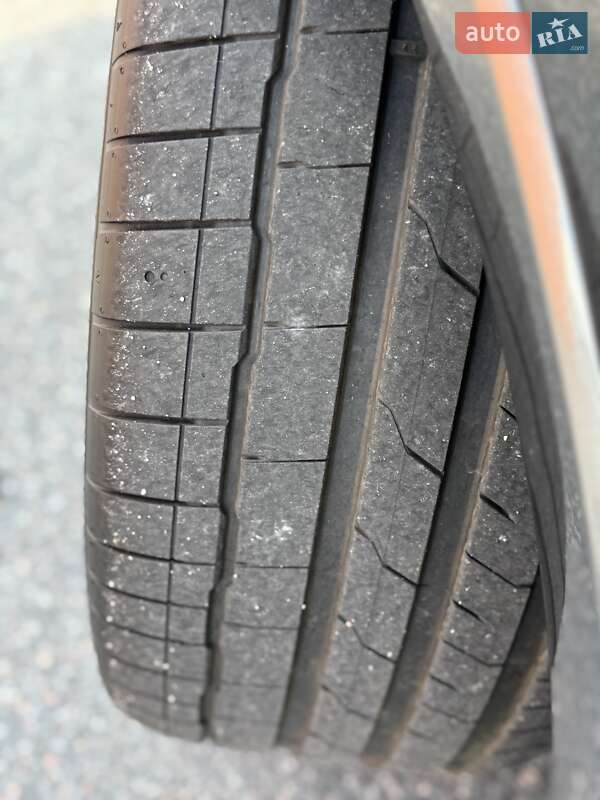 Внедорожник / Кроссовер Audi SQ7 2023 в Киеве