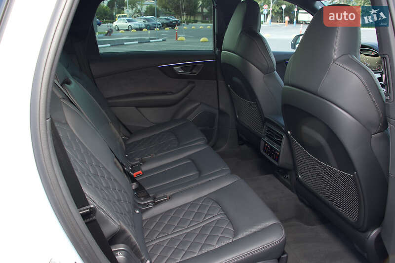 Внедорожник / Кроссовер Audi SQ7 2024 в Одессе