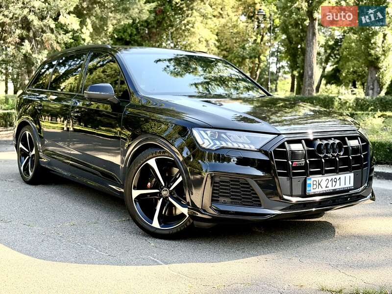 Внедорожник / Кроссовер Audi SQ7 2023 в 