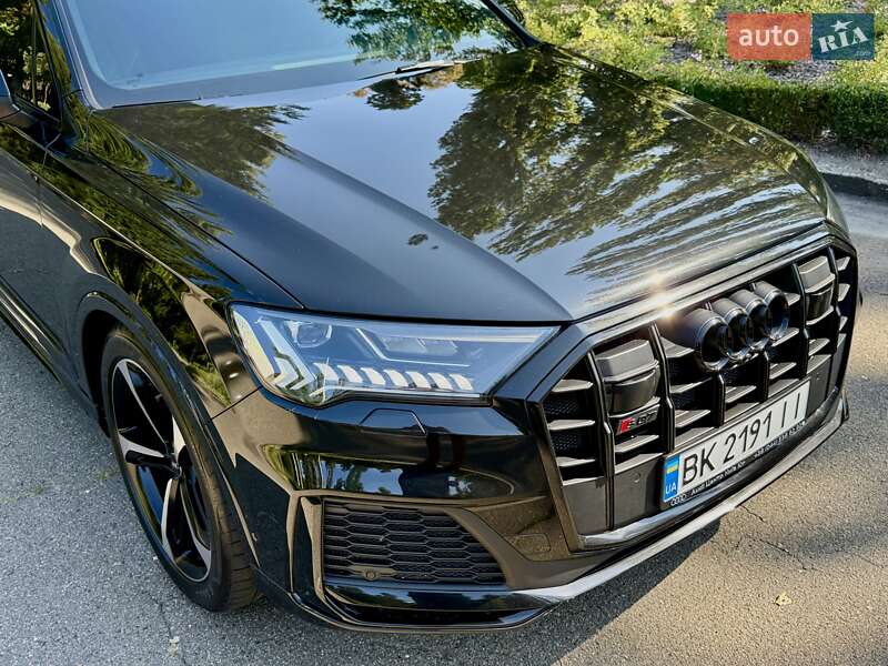 Позашляховик / Кросовер Audi SQ7 2023 в Києві