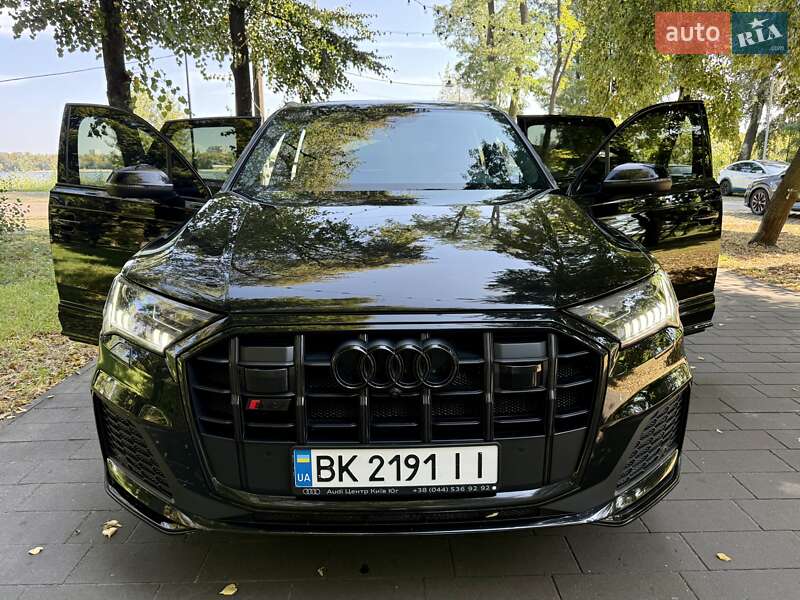 Позашляховик / Кросовер Audi SQ7 2023 в Києві
