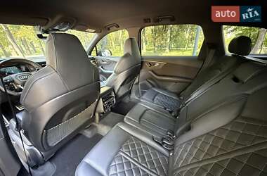 Внедорожник / Кроссовер Audi SQ7 2023 в 