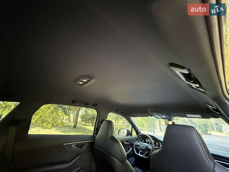 Позашляховик / Кросовер Audi SQ7 2023 в Києві