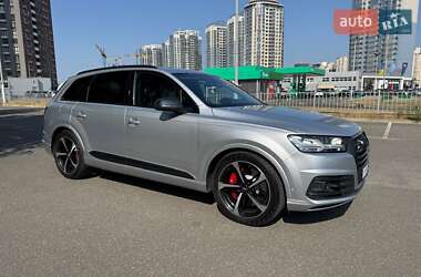 Внедорожник / Кроссовер Audi SQ7 2017 в 