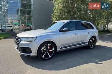 Внедорожник / Кроссовер Audi SQ7 2017 в 