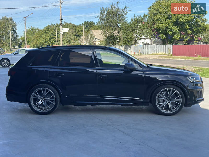 Внедорожник / Кроссовер Audi SQ7 2020 в Киеве фото 3 Внедорожник / Кроссовер Audi SQ7 2020 в Киеве