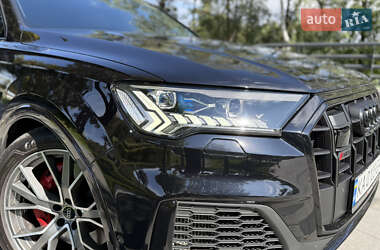 Внедорожник / Кроссовер Audi SQ7 2019 в 
