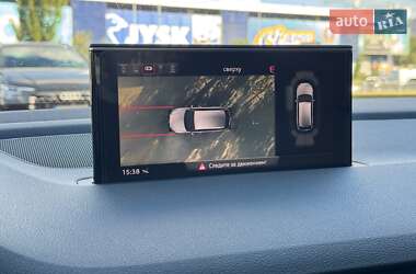 Внедорожник / Кроссовер Audi SQ7 2017 в 