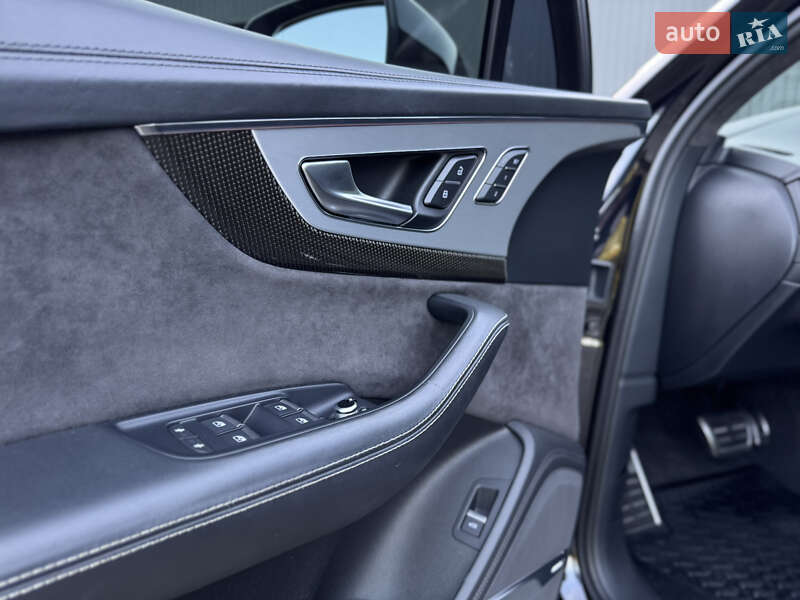 Внедорожник / Кроссовер Audi SQ7 2017 в Сарнах фото 18 Внедорожник / Кроссовер Audi SQ7 2017 в Сарнах