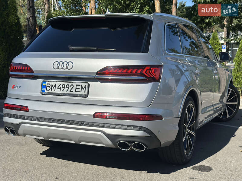 Внедорожник / Кроссовер Audi SQ7 2022 в Киеве