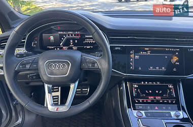 Внедорожник / Кроссовер Audi SQ7 2022 в 