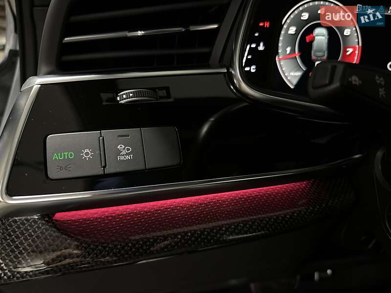 Внедорожник / Кроссовер Audi SQ7 2020 в Киеве