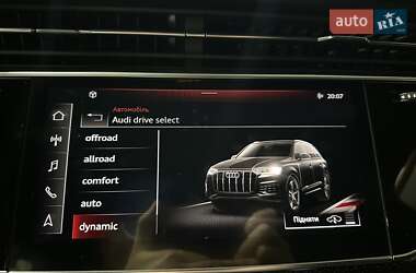 Внедорожник / Кроссовер Audi SQ7 2020 в 