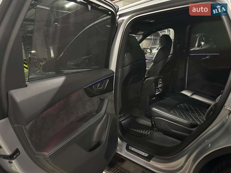 Внедорожник / Кроссовер Audi SQ7 2020 в Киеве