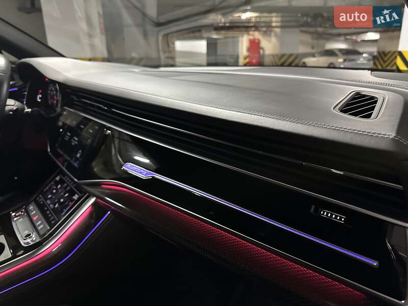 Внедорожник / Кроссовер Audi SQ7 2020 в Киеве