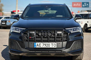 Внедорожник / Кроссовер Audi SQ7 2021 в 