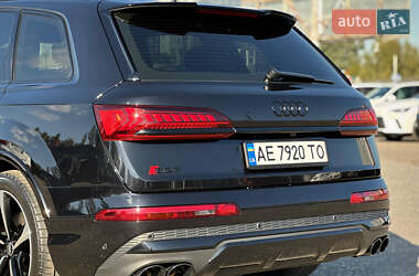 Внедорожник / Кроссовер Audi SQ7 2021 в 
