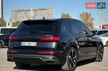 Внедорожник / Кроссовер Audi SQ7 2021 в 