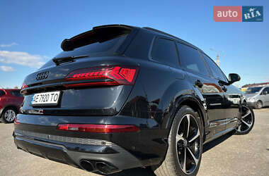 Внедорожник / Кроссовер Audi SQ7 2021 в 
