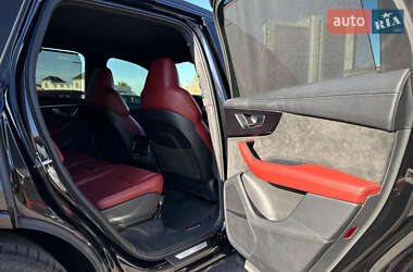 Внедорожник / Кроссовер Audi SQ7 2021 в 