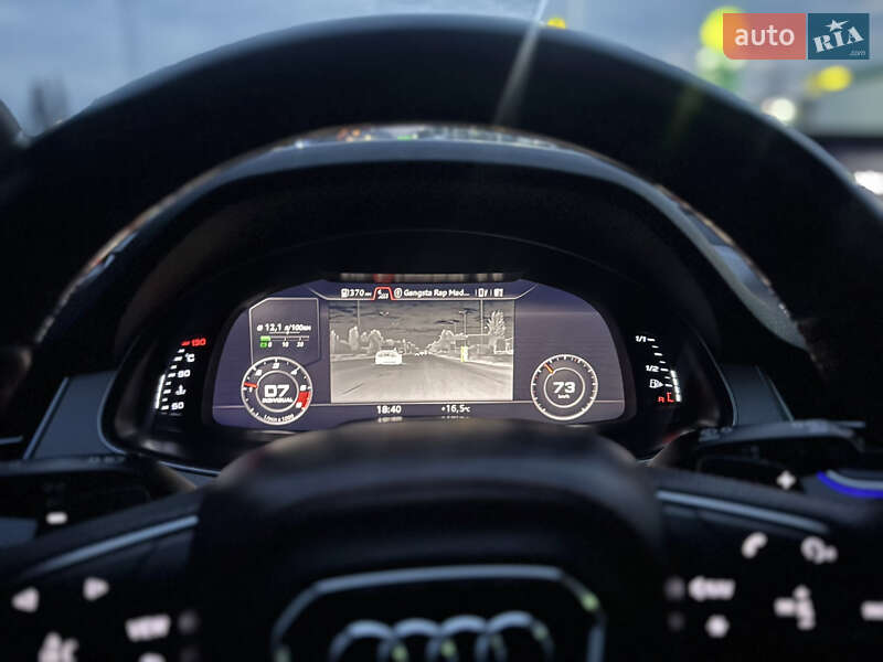 Внедорожник / Кроссовер Audi SQ7 2018 в Днепре