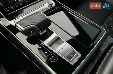 Внедорожник / Кроссовер Audi SQ7 2020 в 