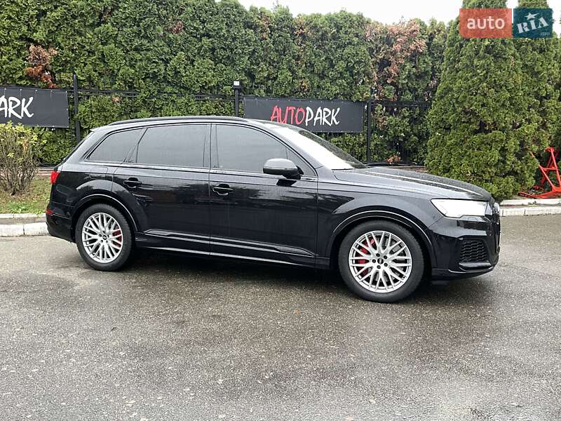 Внедорожник / Кроссовер Audi SQ7 2020 в Киеве