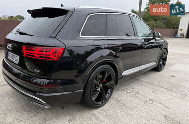 Внедорожник / Кроссовер Audi SQ7 2016 в 