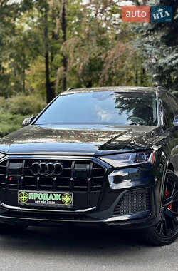 Позашляховик / Кросовер Audi SQ7 2022 в Дніпрі