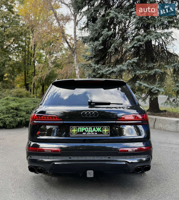 Внедорожник / Кроссовер Audi SQ7 2022 в Днепре