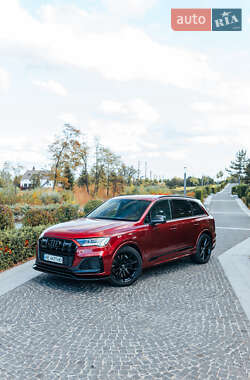 Внедорожник / Кроссовер Audi SQ7 2020 в Киеве